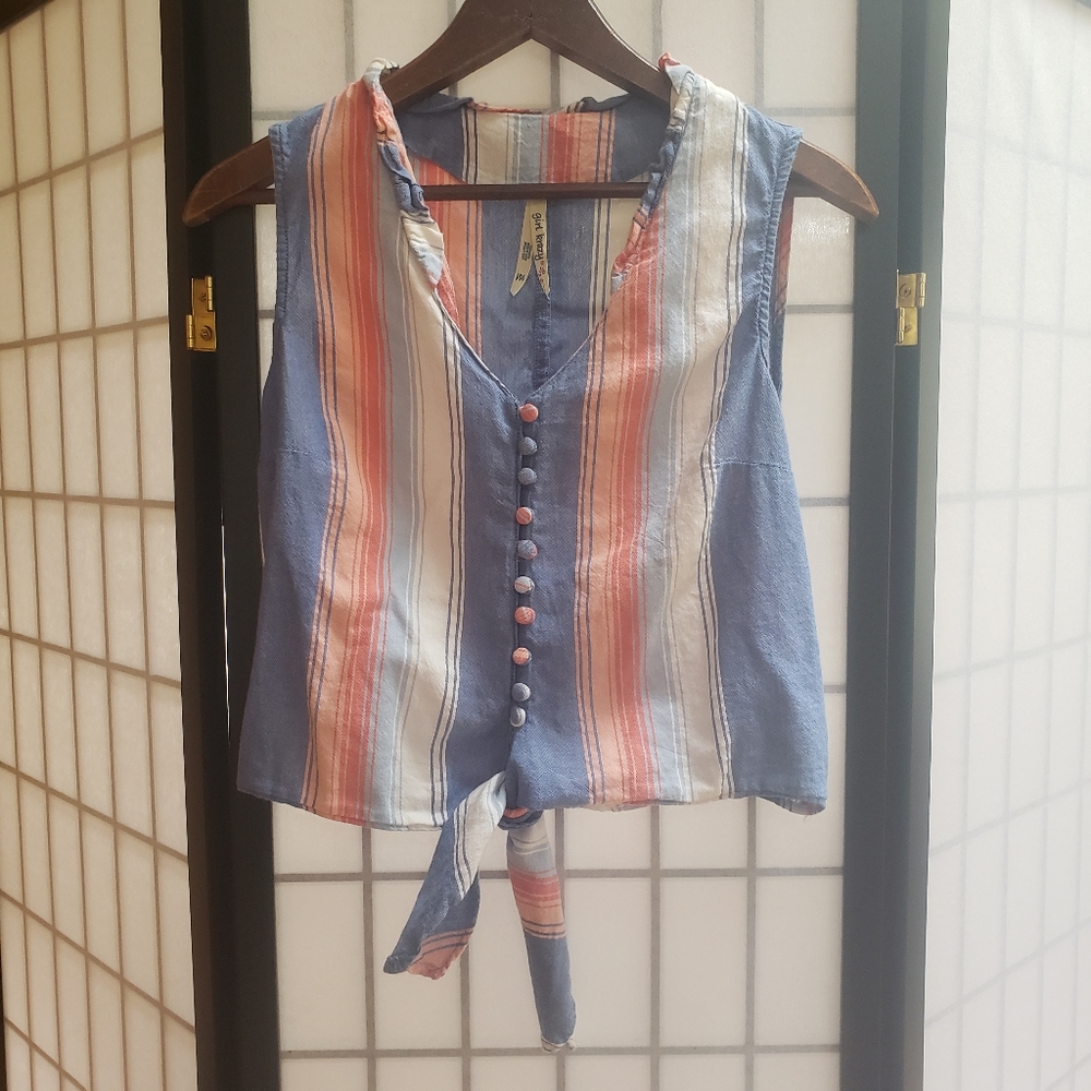 Button up tie vest